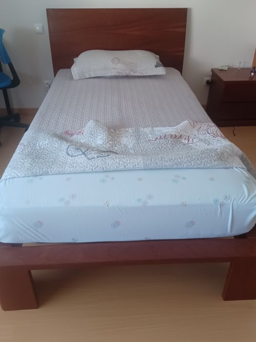 Cama de solteiro