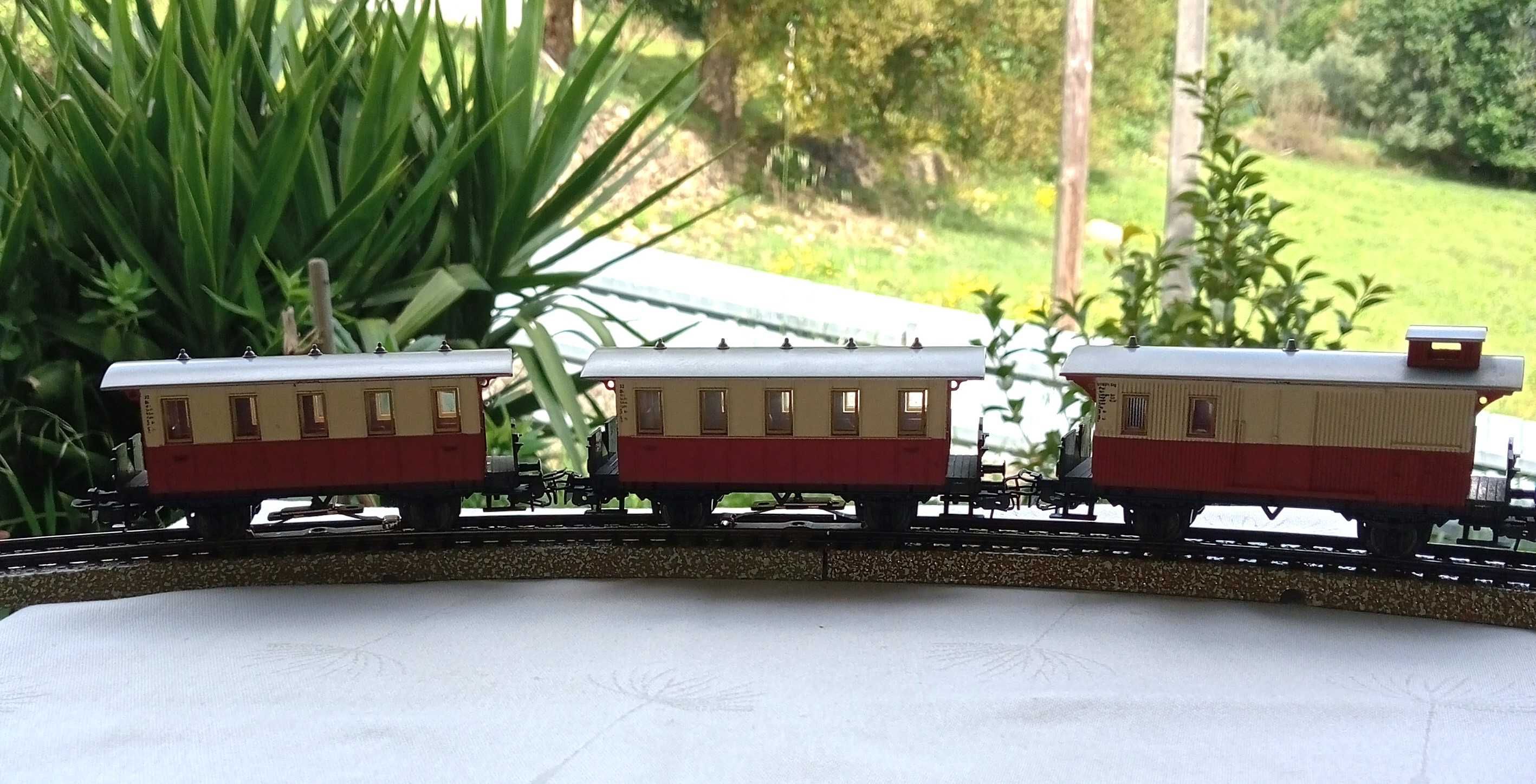 MARKLIN carruagens 4107 + 4108 com iluminação
