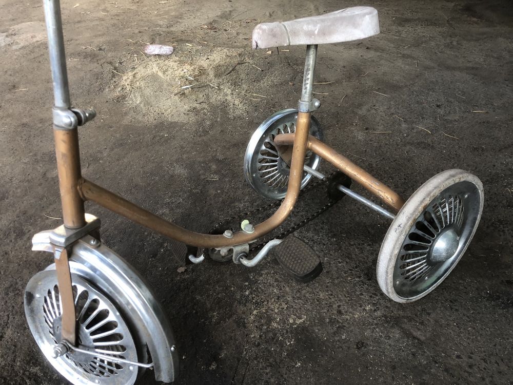 Винтажный советский детский велосипед