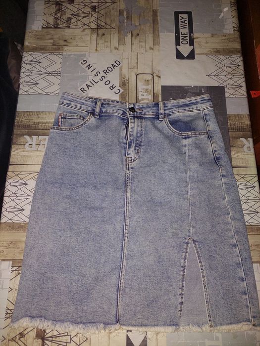 Джинсова жіноча юбка