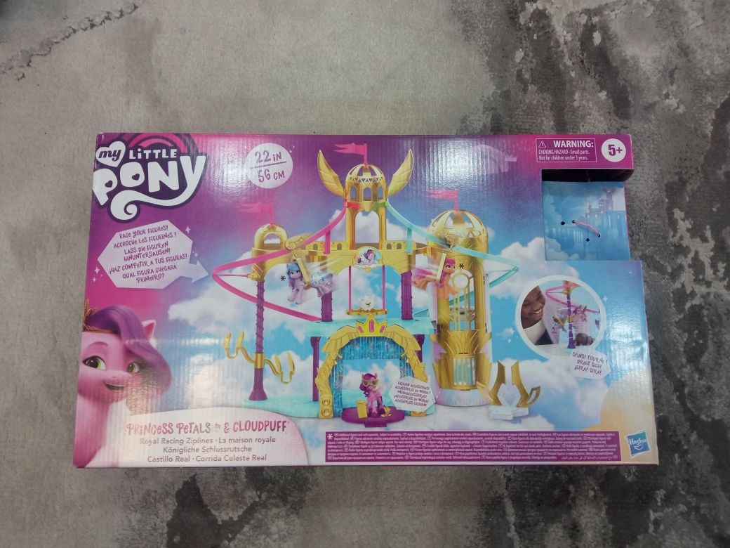 Zamek dla kucyków my little pony nowe pokolenie stan idealny