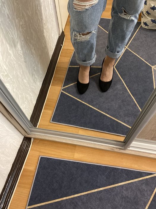 Туфлі,замш.Нові.