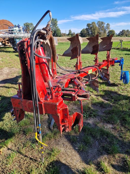 Pług capon 4 skibowy