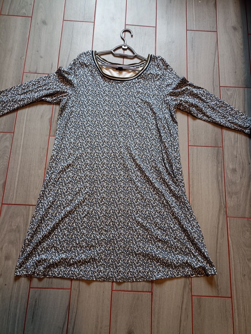 Sukienka Plus Size