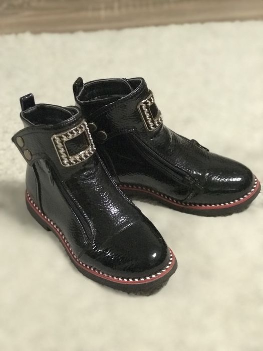 Ботінки демисезонні 35р