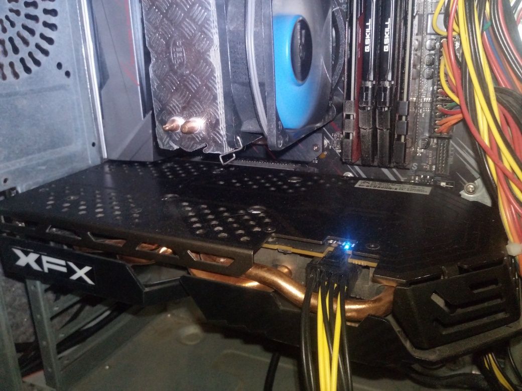 Відеокарта RX580