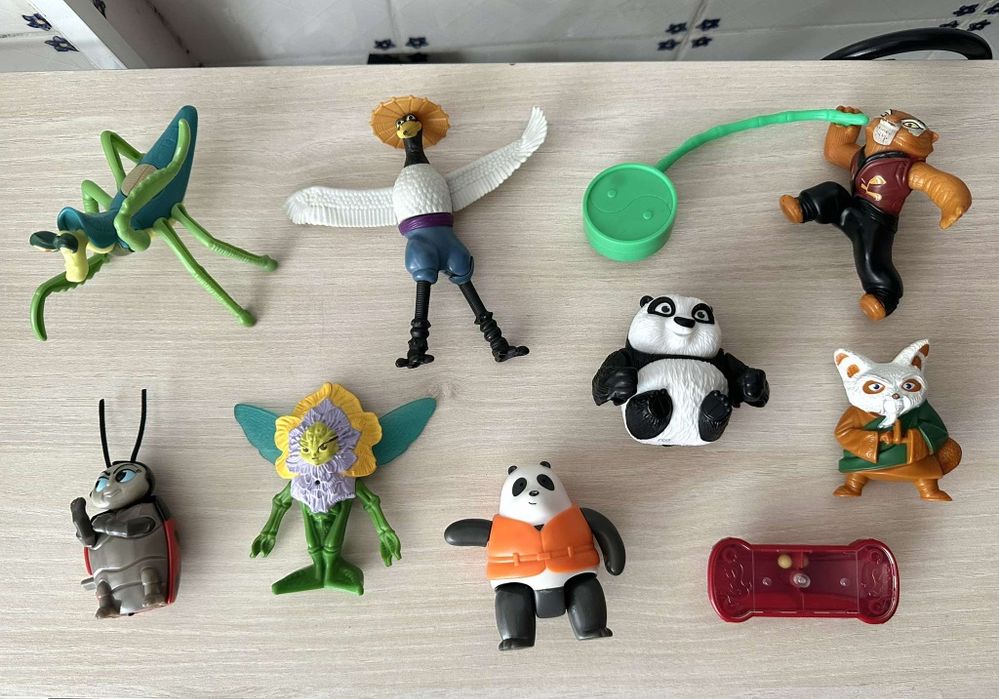 Panda Kung Fu peluches Tarzan mcdonalds filme disney 2000