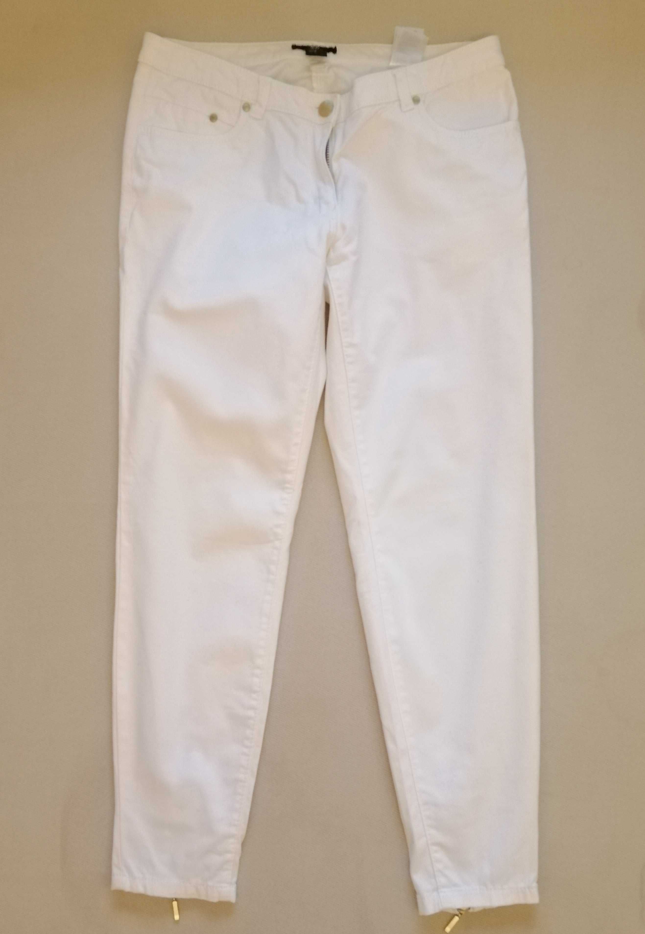 Білі вкорочені завужені брюки h&m