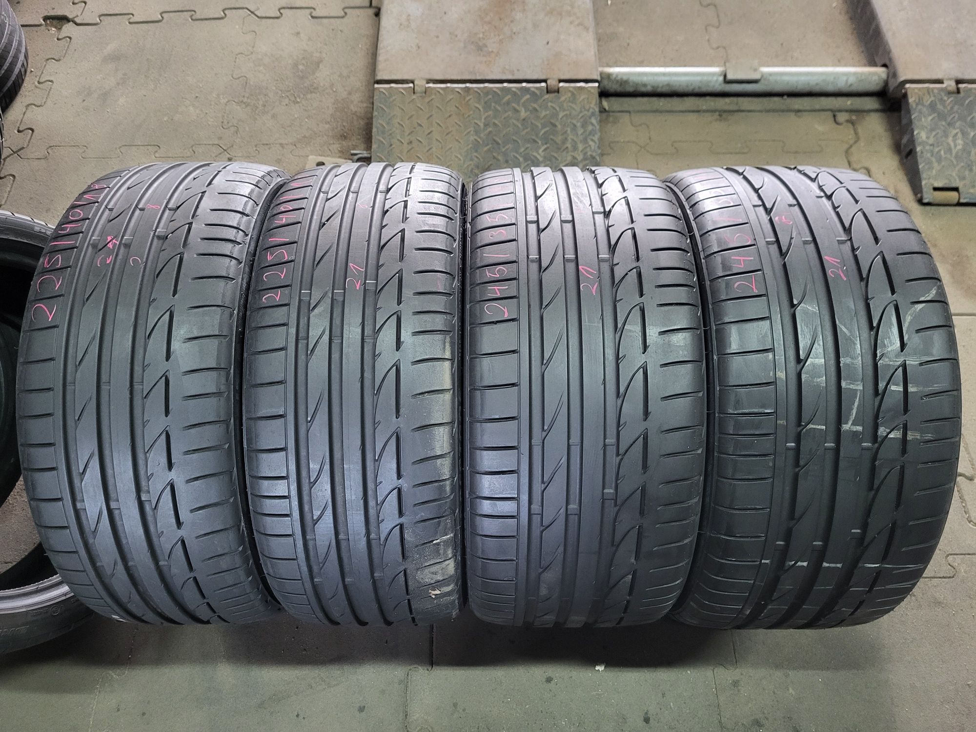 245/35R18 225/40r18 komplet 21rok