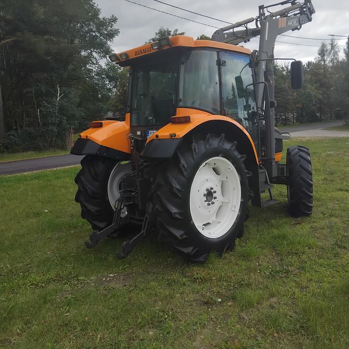 Renault ares 556 RZ z turem