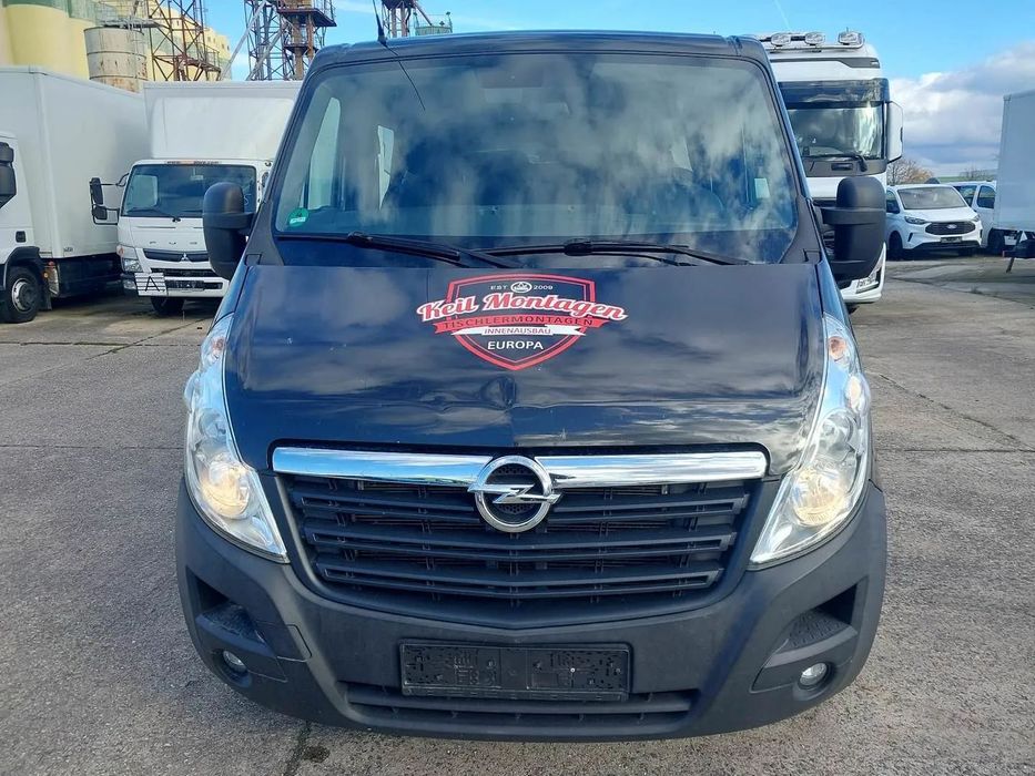 Opel Movano  doka 7 osobowy serwis