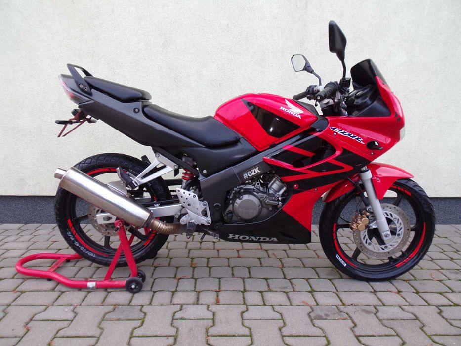 Sprzedam Hondę CBR 125 REZERWACJA