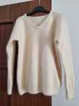 Kremowy sweter 90% Angora Lambswool Premium