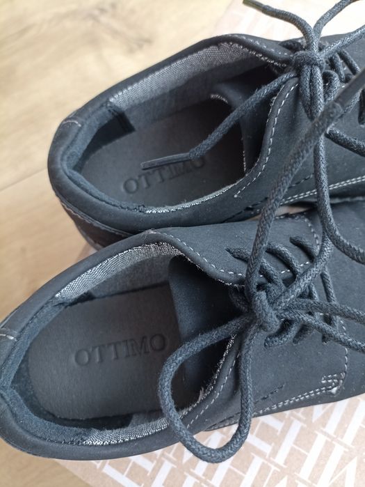 Buty komunijne eleganckie dla chłopca roz. 32