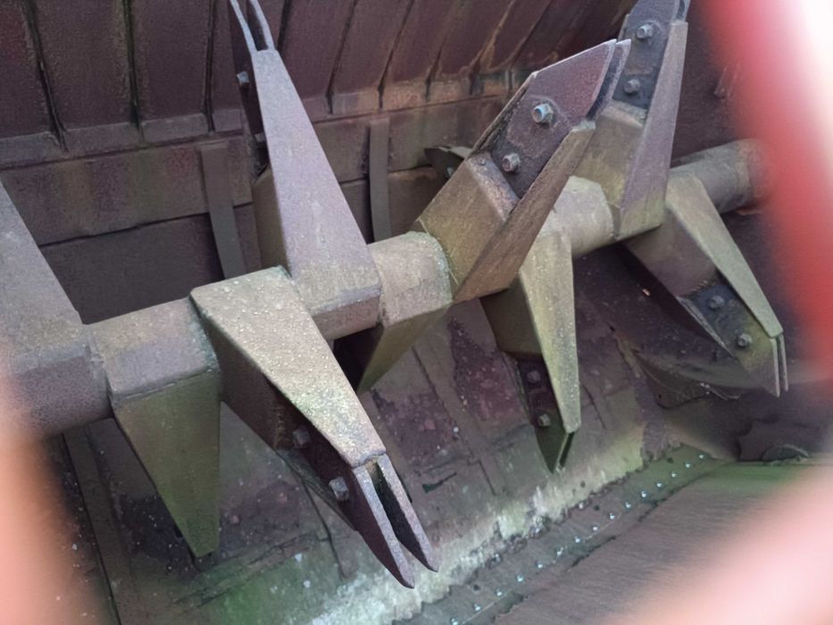 Paszowoz Holaras Dino 6000 samozaladowczy (jak schuitemaker feedo)