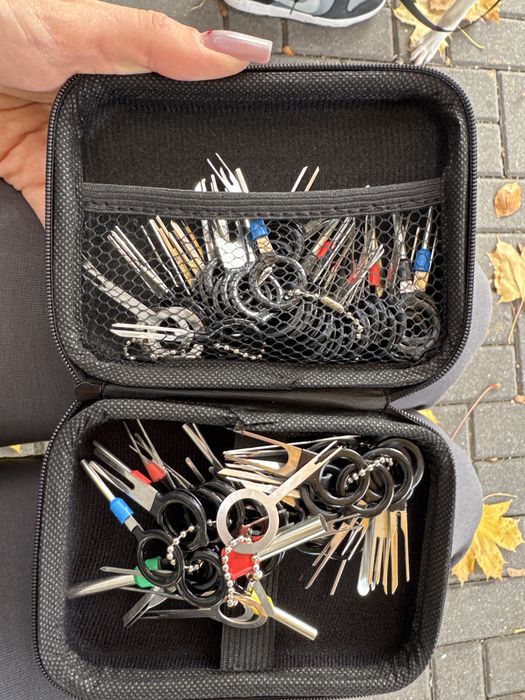 Zestaw . WYJMAKI do pinów do demontażu KLUCZE do konektorów ETUI