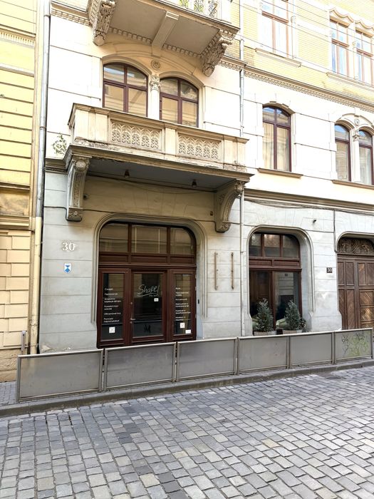 Оренда комерційного приміщення 550 м2