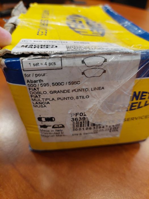 Klocki hamulcowe przód Magneti Marelli Fiat 500 Punto Doblo Stilo