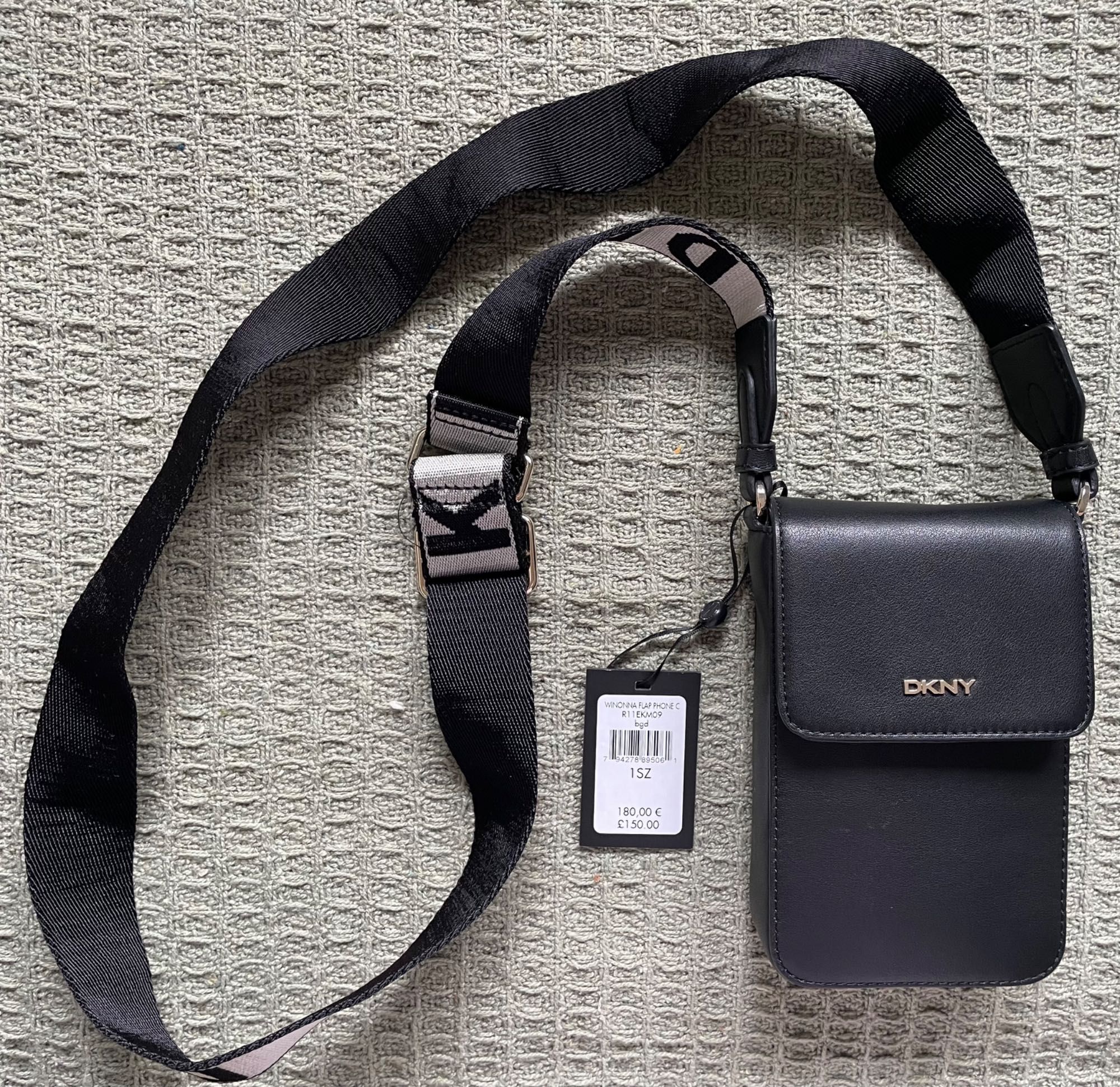 Dkny  czarna mala torebka