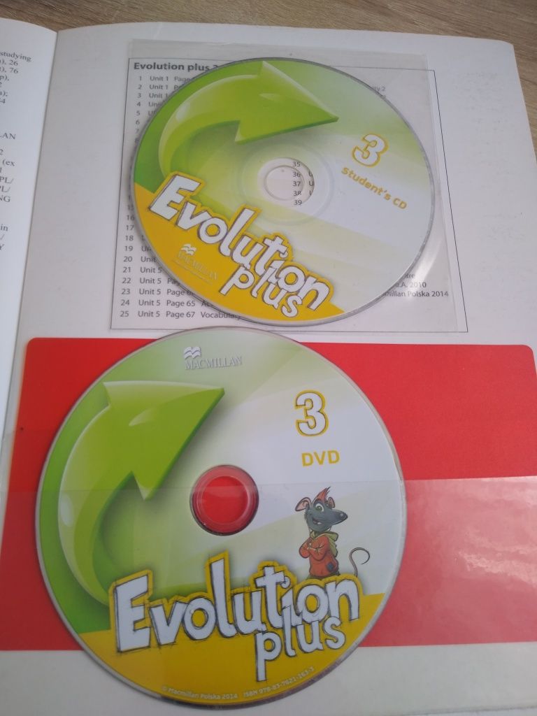 Evolution plus 3 książka ucznia cd