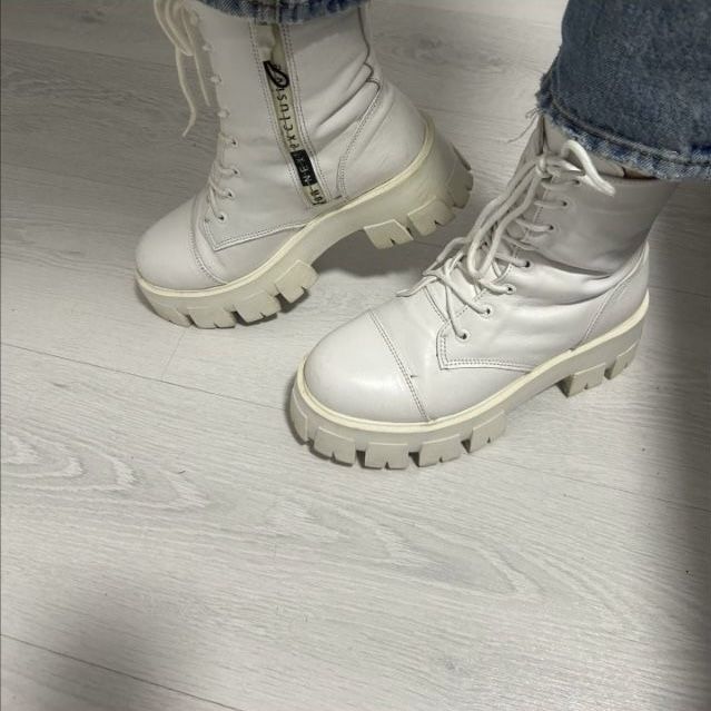 Женские ботинки-берцы NEXT