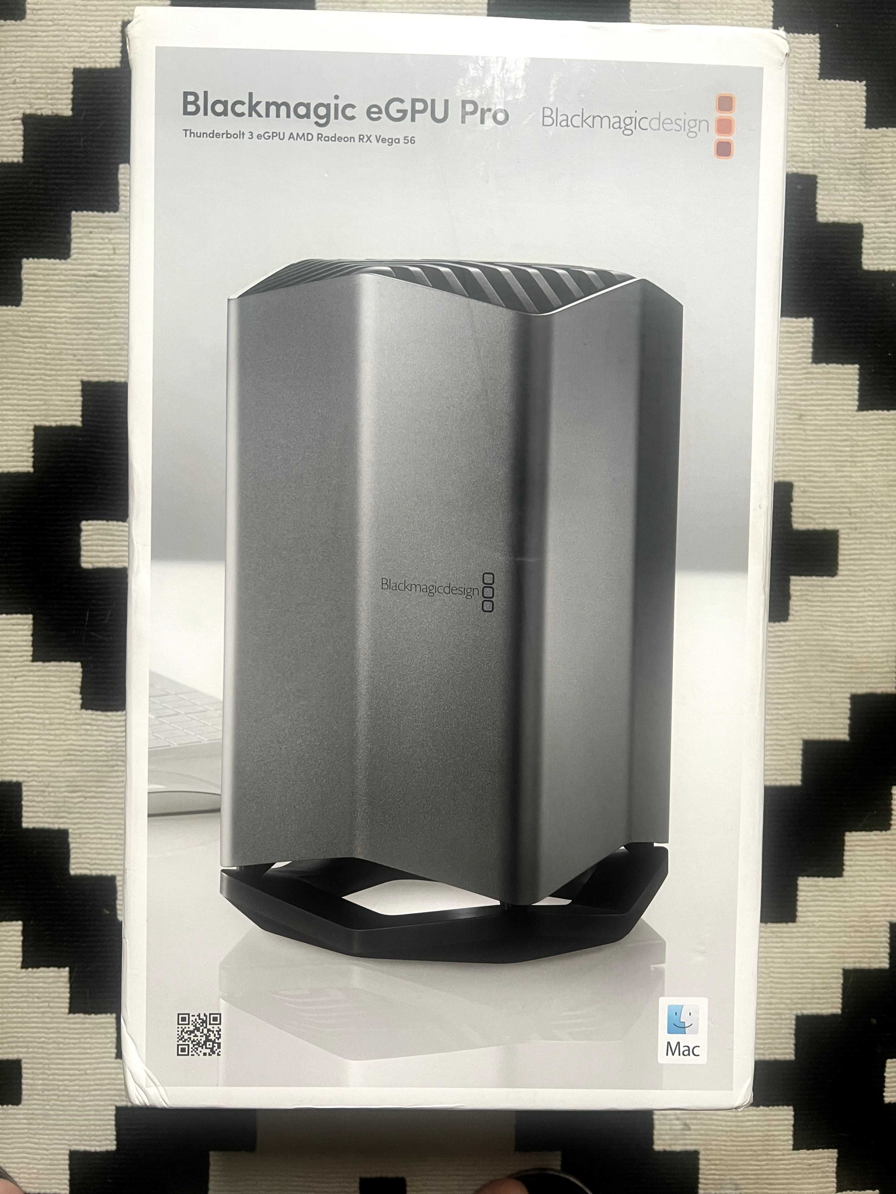 Blackmagic eGPU PRO Radeon RX Vega 56 (zewnętrzna karta graficzna).