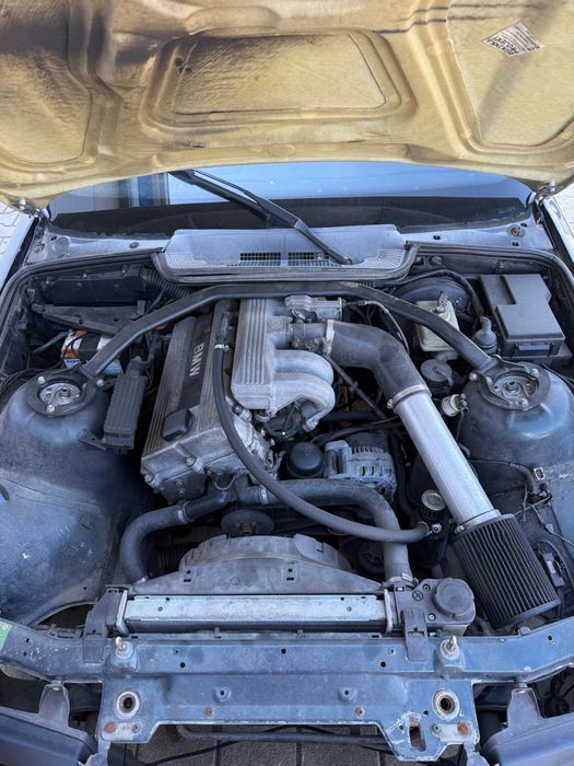 BMW e36 coupe 318 is gwint M44 KJS Superoes Trackday FV23%