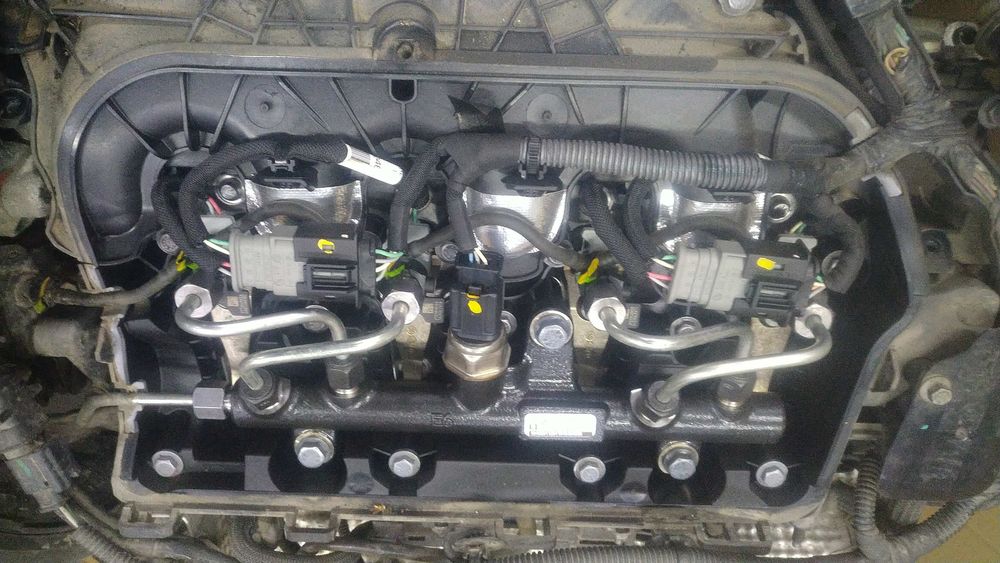 ) Citroen C5 III silnik kompletny 2.0 HDI 163 RH02