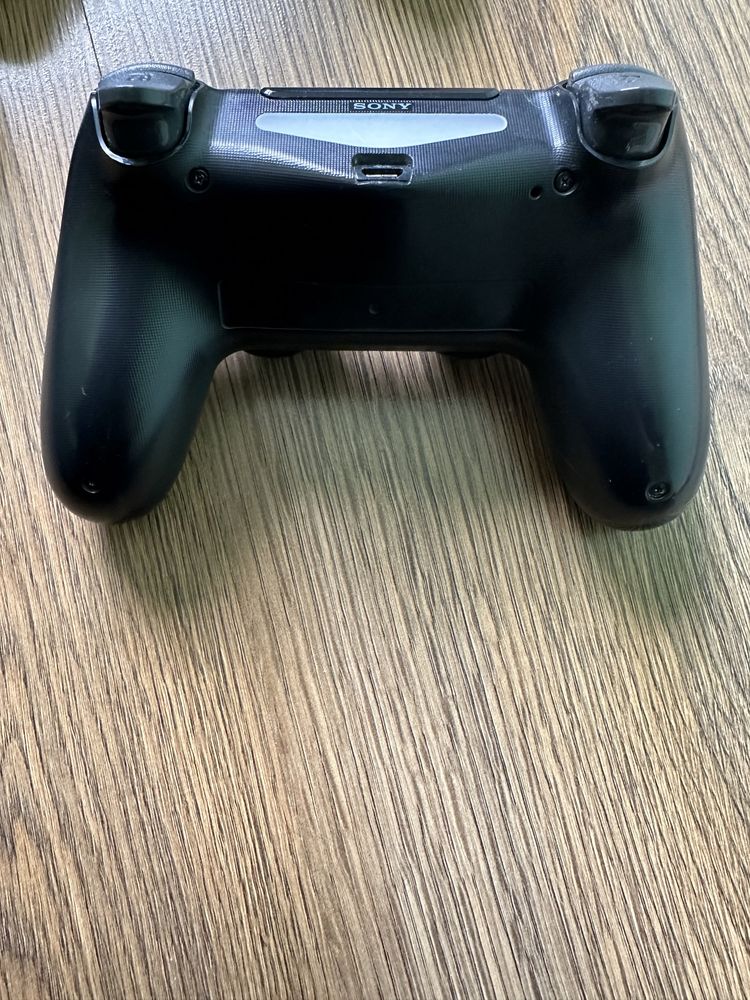 DualShock 4 під ремонт