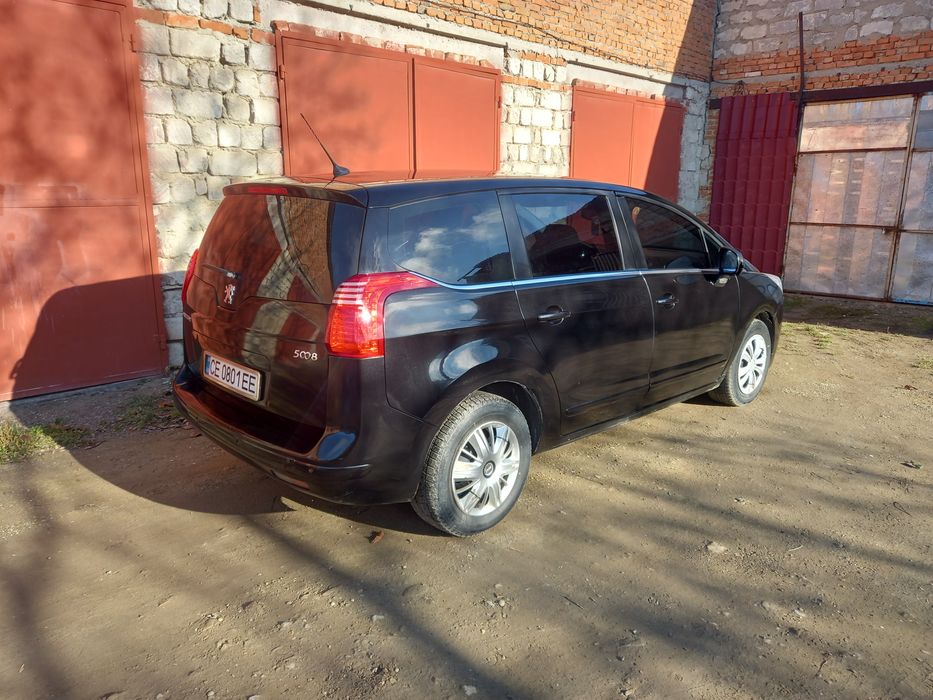 Peugeot 5008 , 1.6диз.