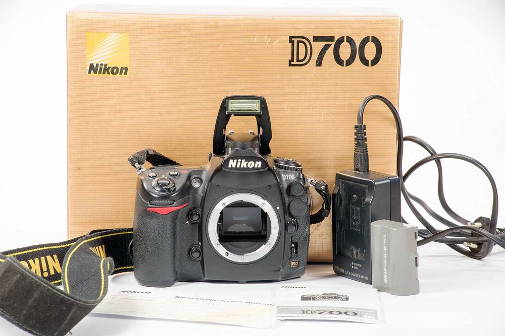 Nikon D700 o niskim przebiegu