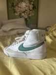 Nike Blazer Mid ‘77 verde