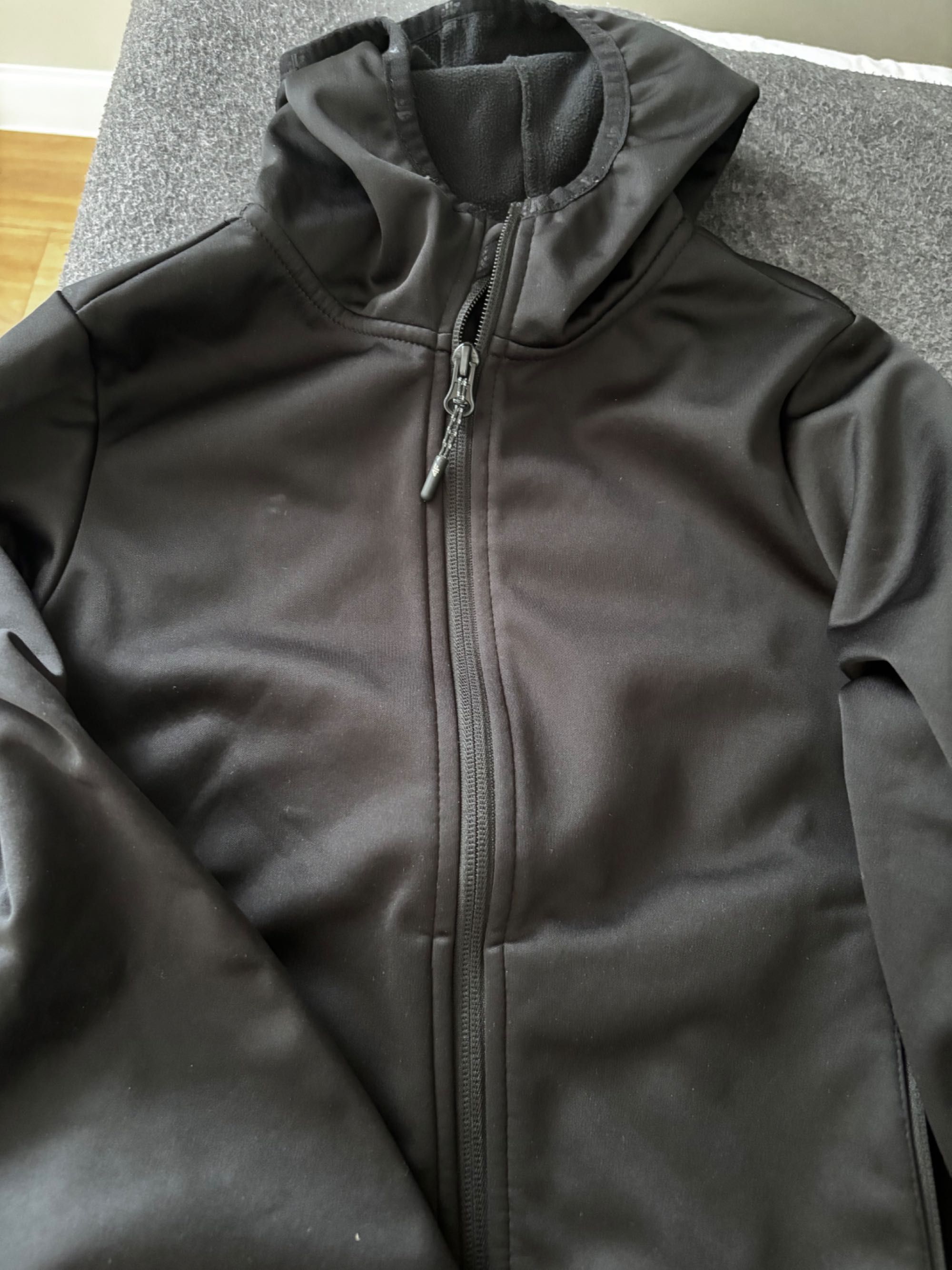 Kurtka softshell 4f