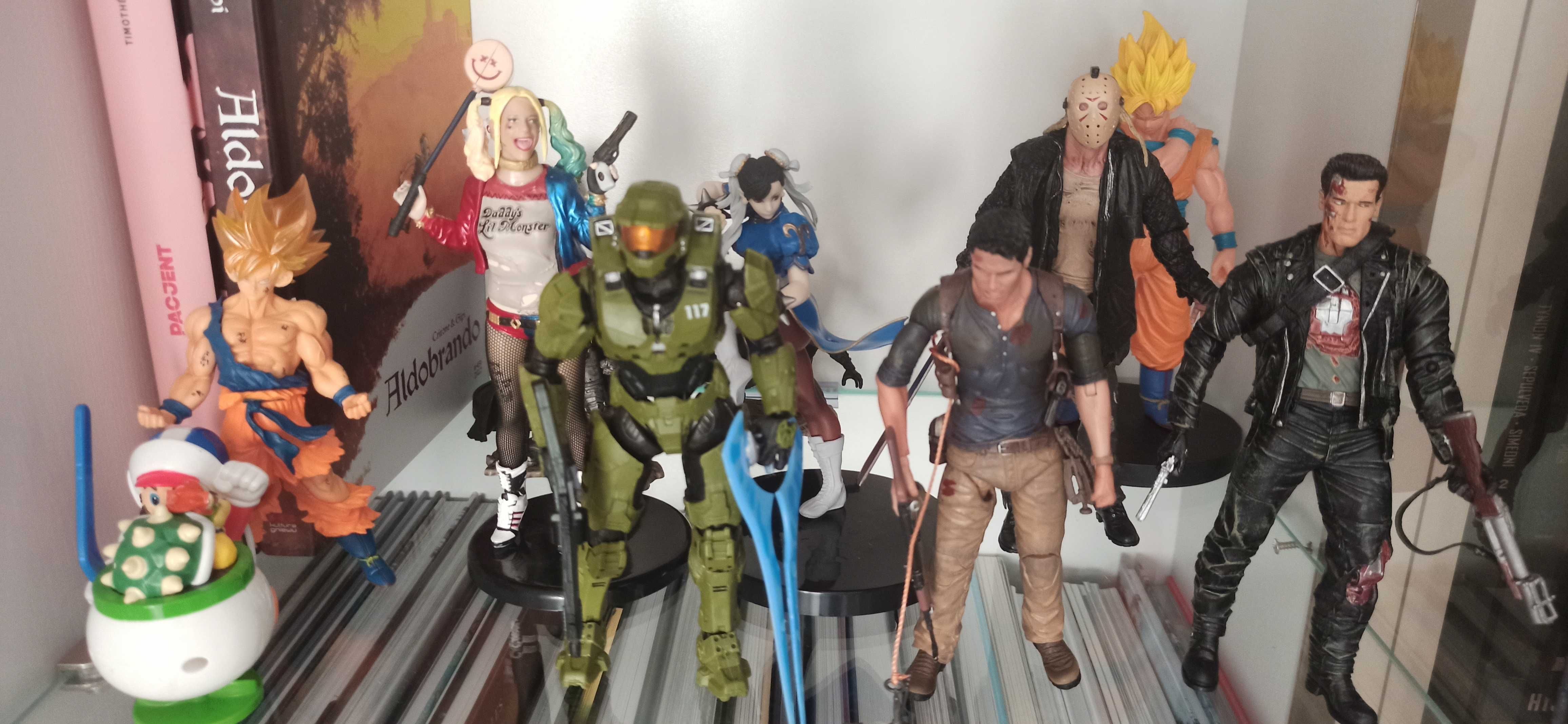 Figurki z gier filmów Dark Souls Halo Uncharted Tomb Raider Terminator