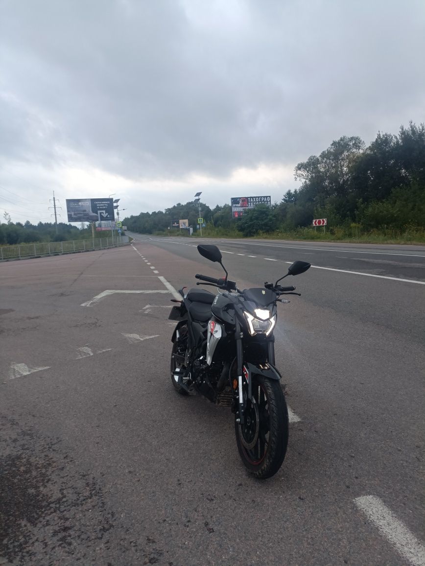 Продається sr220 ціна 1500$ +торг