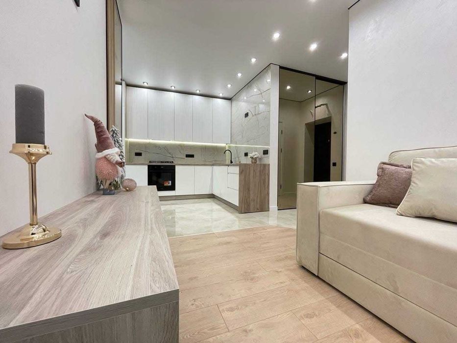 Дизайнерська квартира 41 м2, вул. Радісна, 6 ЖК " Sofia Residence"!