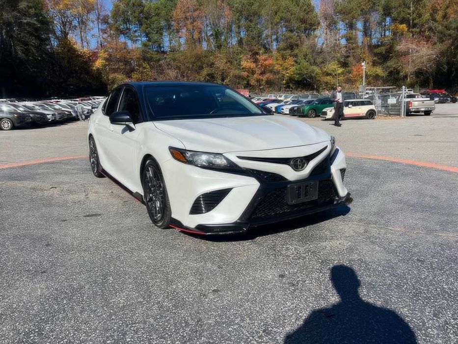 Toyota Camry TRD      2020