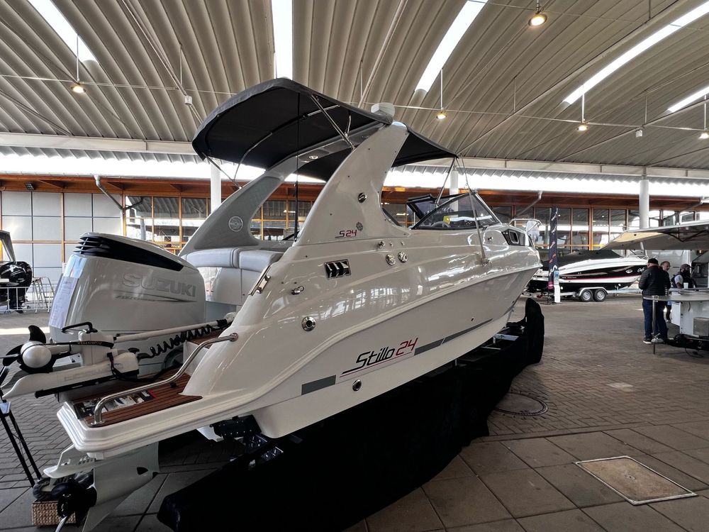 Jacht motorowy Stillo 24 full opcja super cena 2024 MIKOŁAJKI