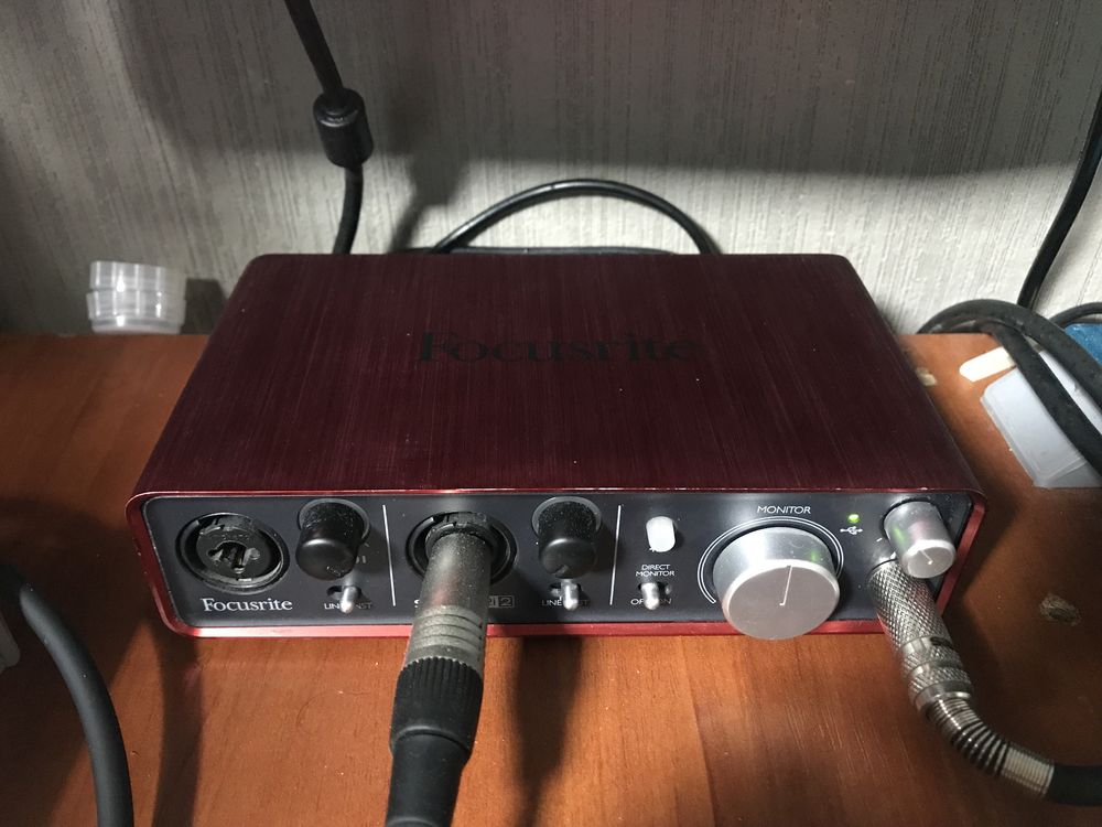 Звуковая карта focusrite scarlett 2i2 1rd gen