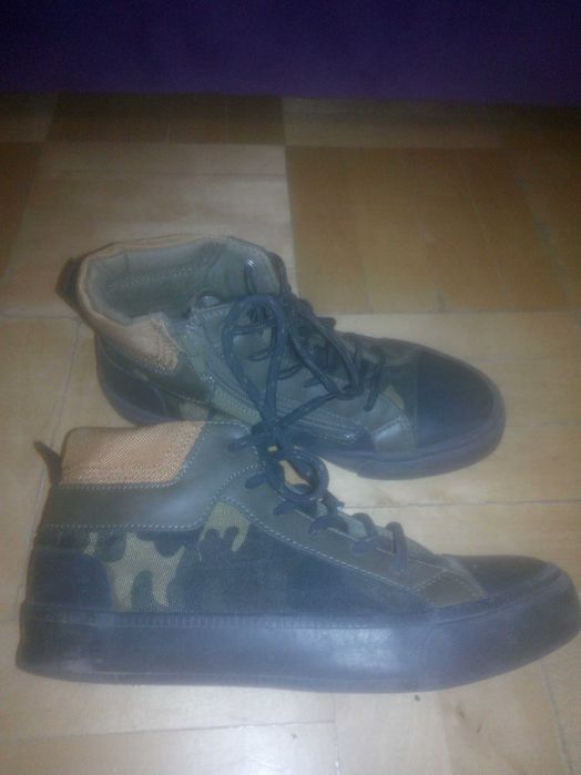 Хайтопи 35 р. устілка 22 см. кеди для хлопчика черевики кросівки