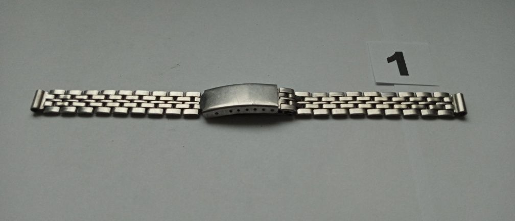 Bransoleta do zegarka damskiego naręcznego, metalowa - mało używana (1
