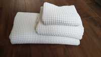 Zara Home  3 sztuki komplet ręczników  białe