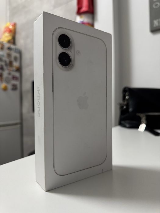 Iphone 16 128GB - Branco | NOVO!!