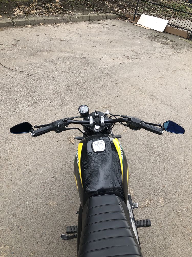 Bajaj Boxer BM150