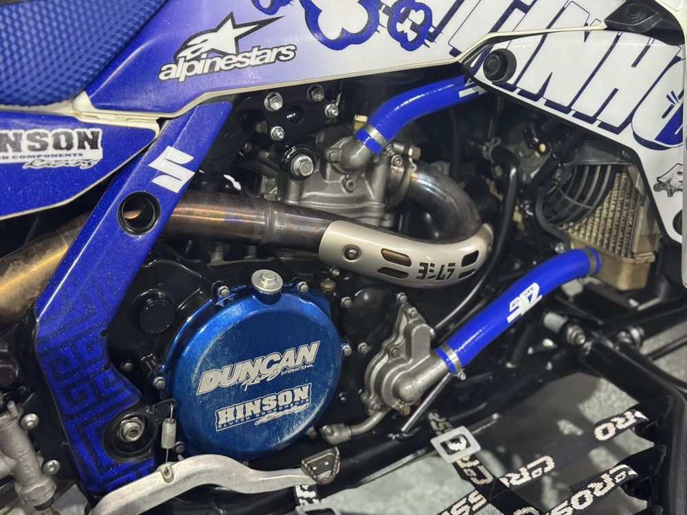 Suzuki LTR c/ muito material
