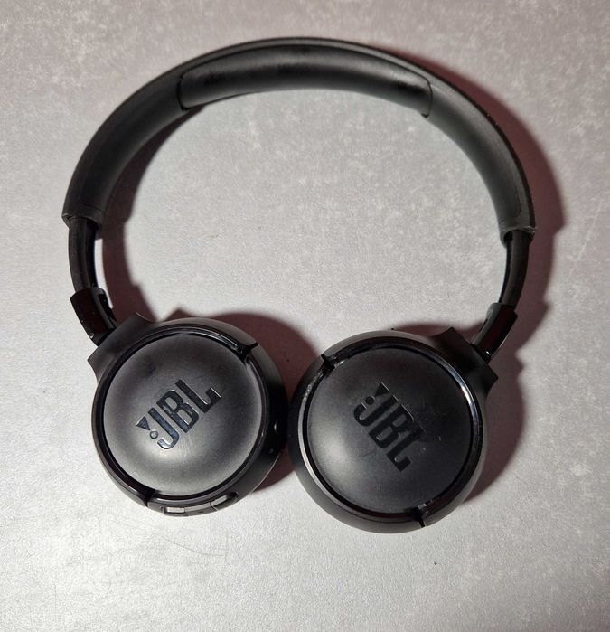 Słuchawki bezprzewodowe  NAUSZNE JBL TUNE 520BT