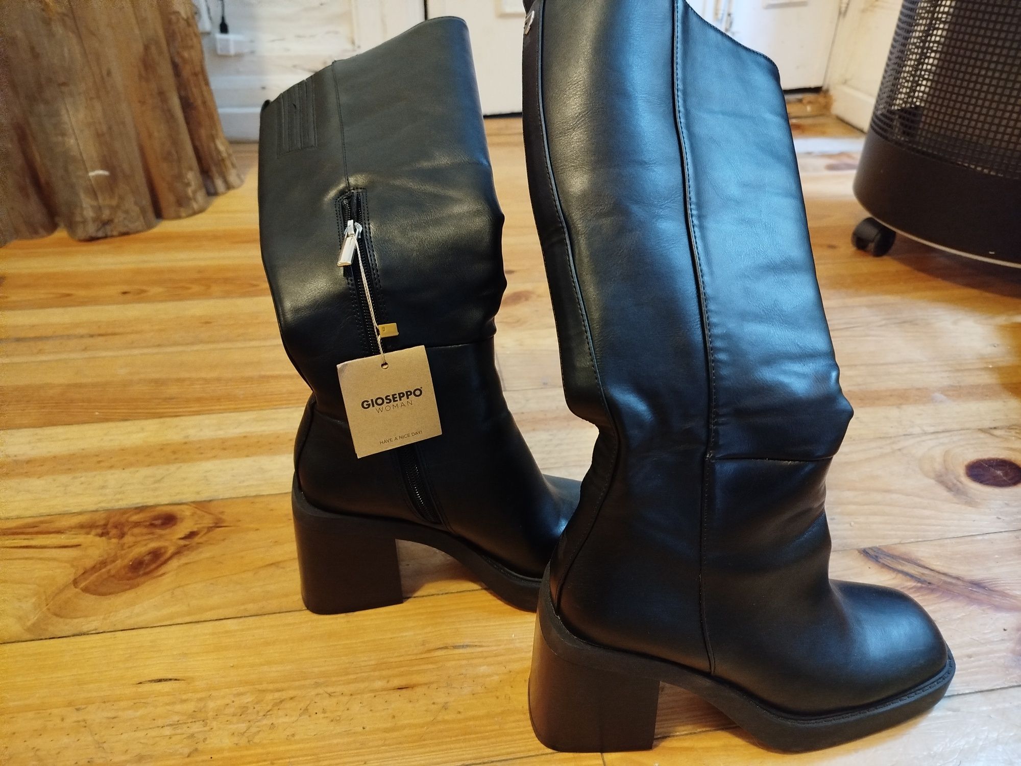 3x pares de Botas com Qualidade