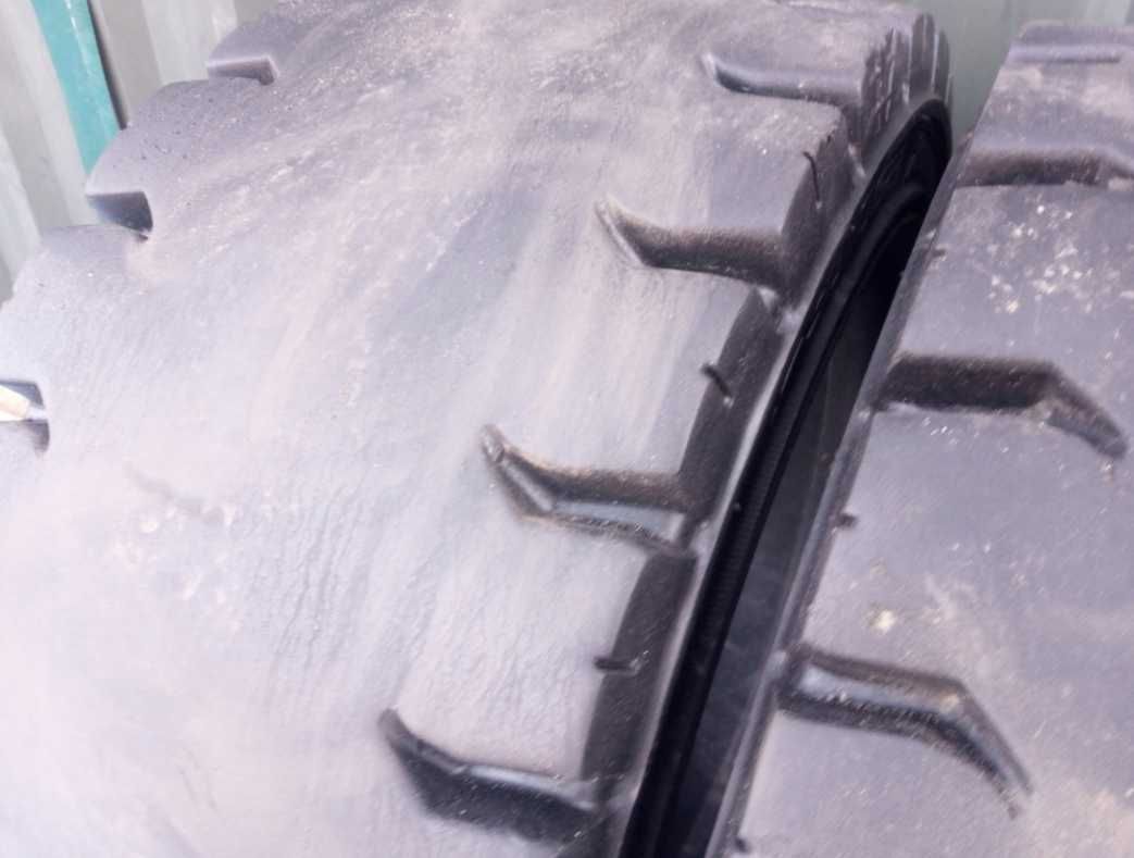 Opony Pełne Solideal 355/45 - R 15 X Treme