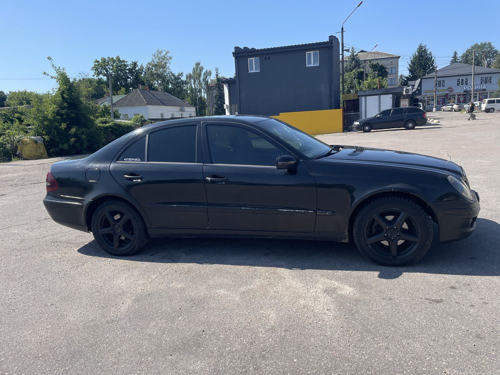 Мерседес w211 2.2cdi МКПП 6ст