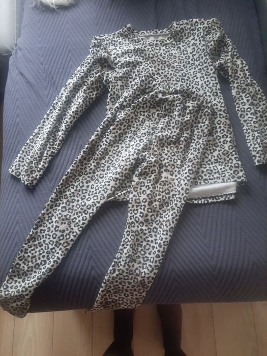 Dres + bluza 134-140